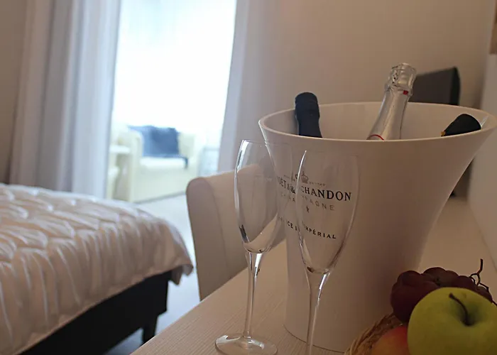 La Settima Luna 호텔 사부드리자