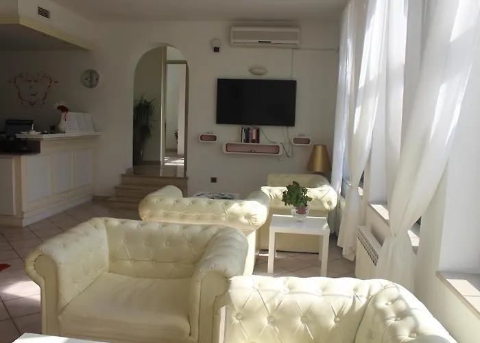 호텔 La Settima Luna 4*